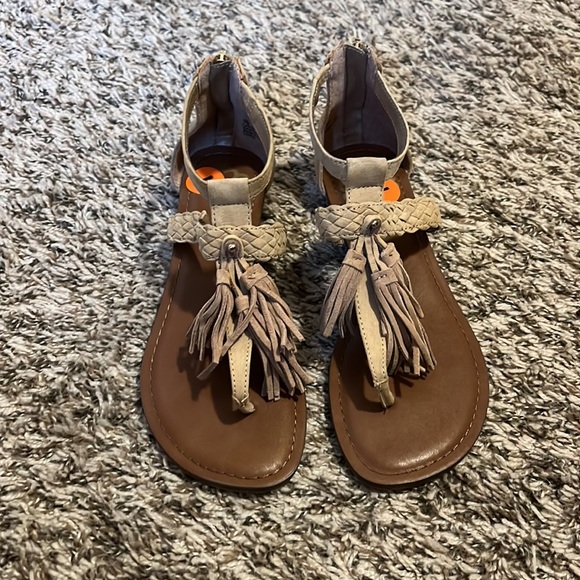 Fergalicious sandals - Picture 3 of 4